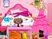 Online game Barbie Princess Room Cleaning